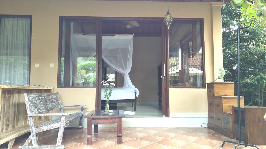 Hotel Griya Sriwedari Ubud Exterior foto